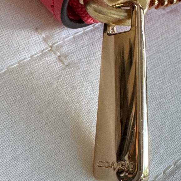 Coach red Long Wallet - Picture 5 of 5